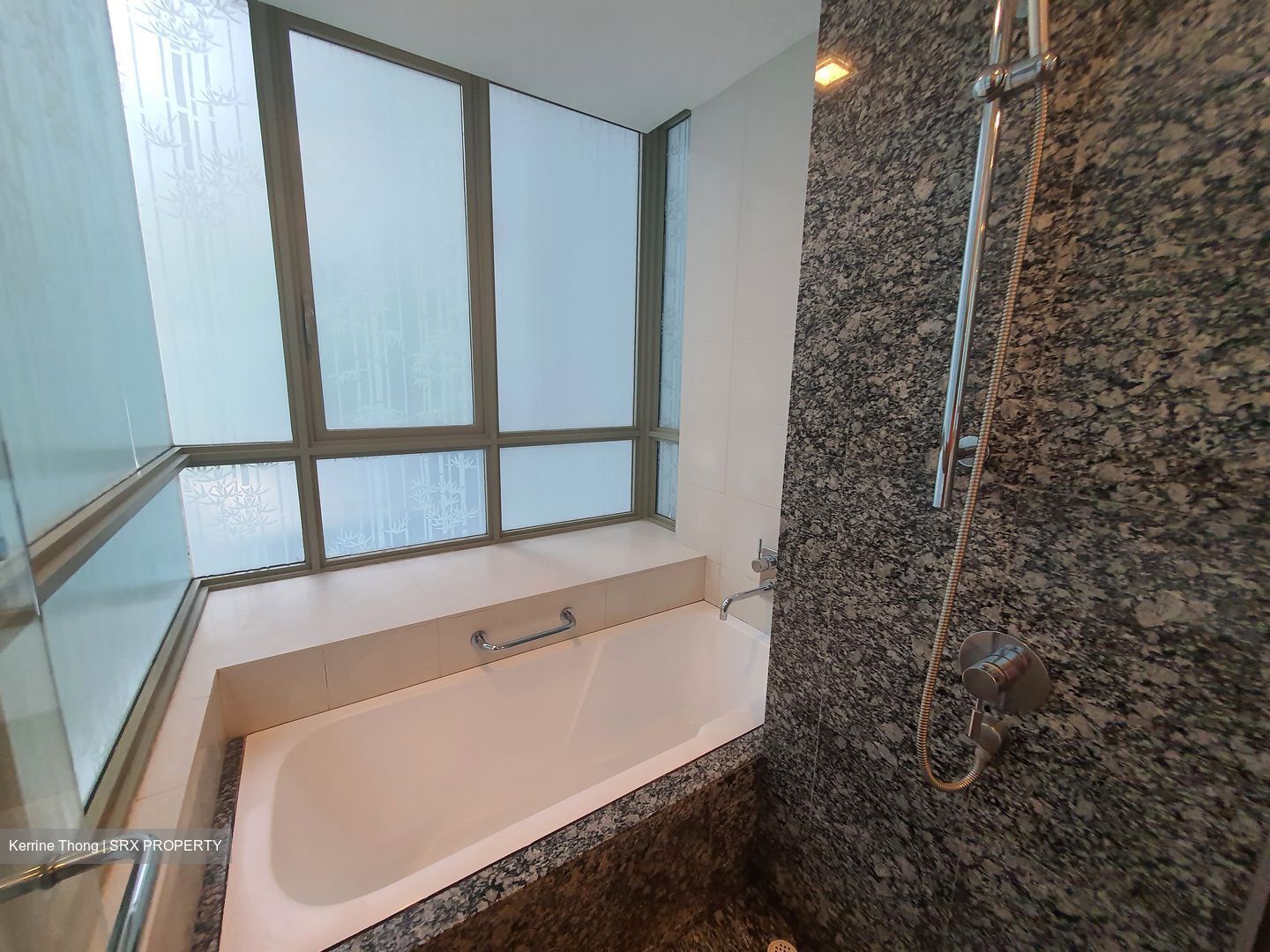 Casa Merah (D16), Apartment #415265671